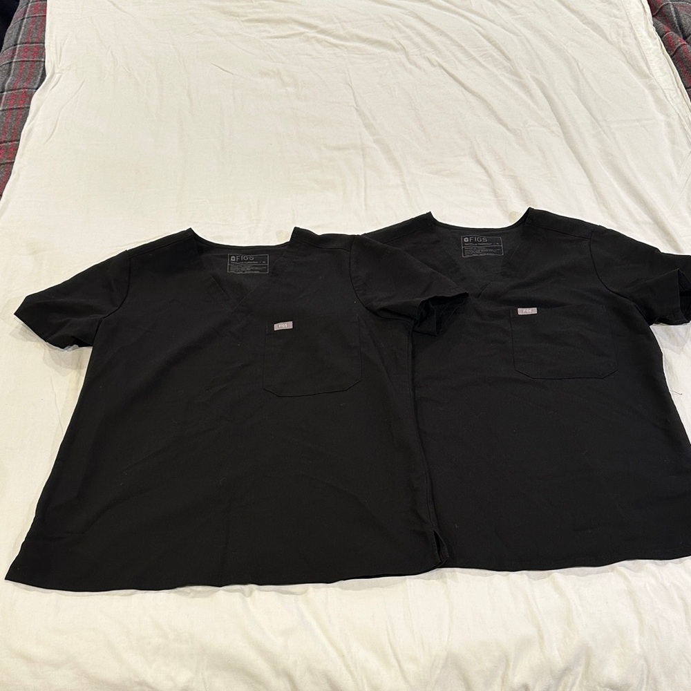 Figs Women's Black Short Sleeve Tops
